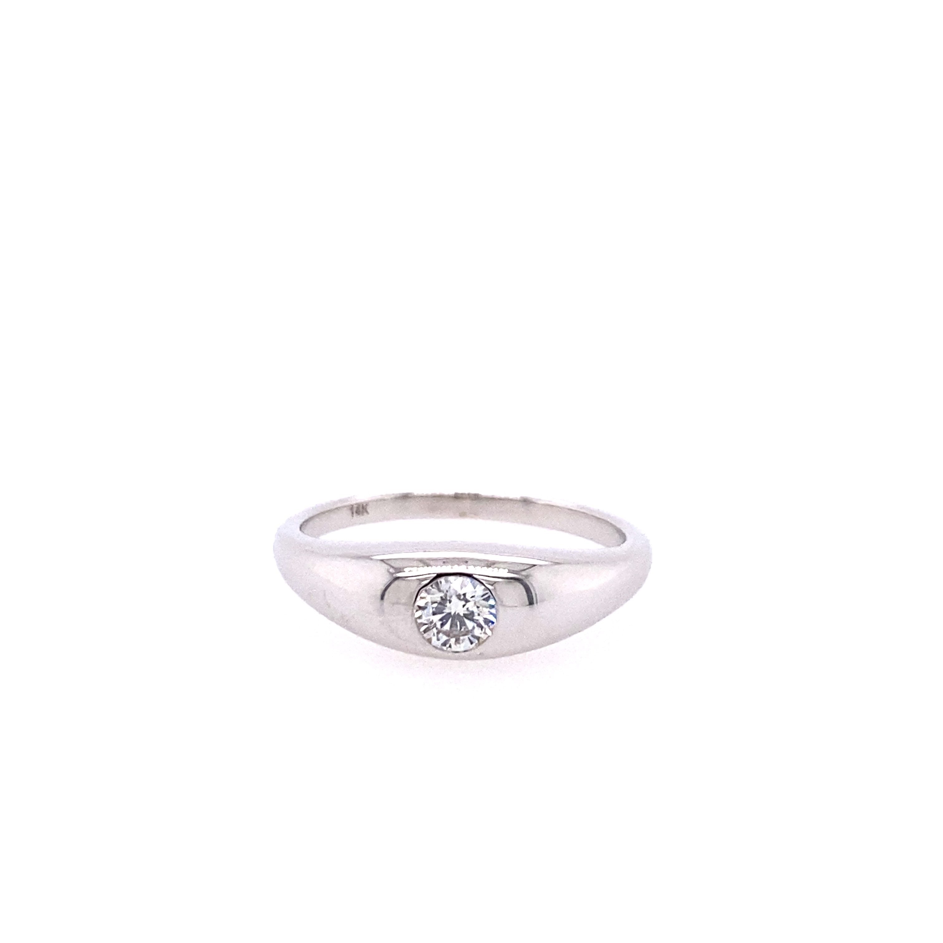 14kt White Gold Round Diamond Dome Ring